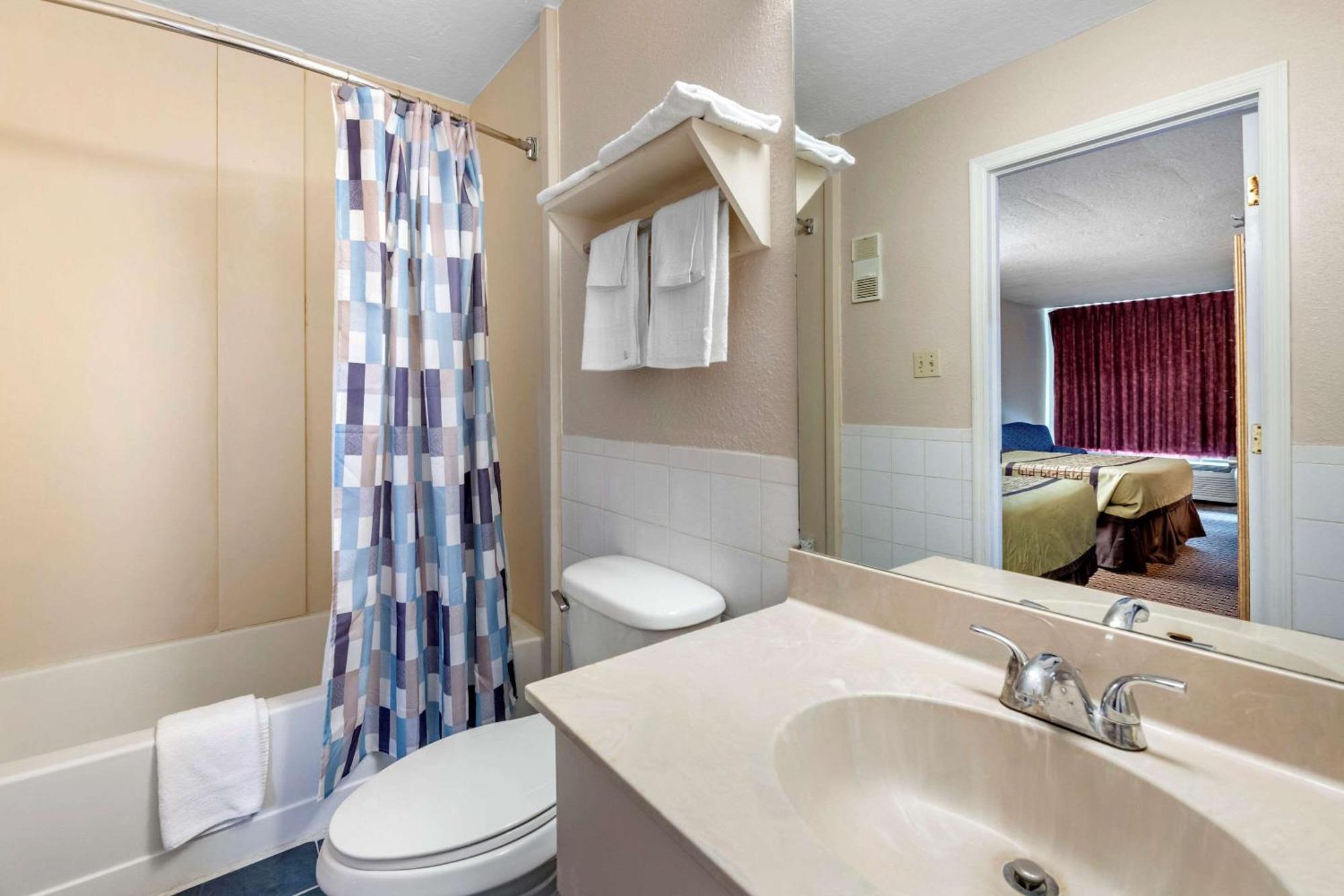 Rodeway 2* New Port Richey