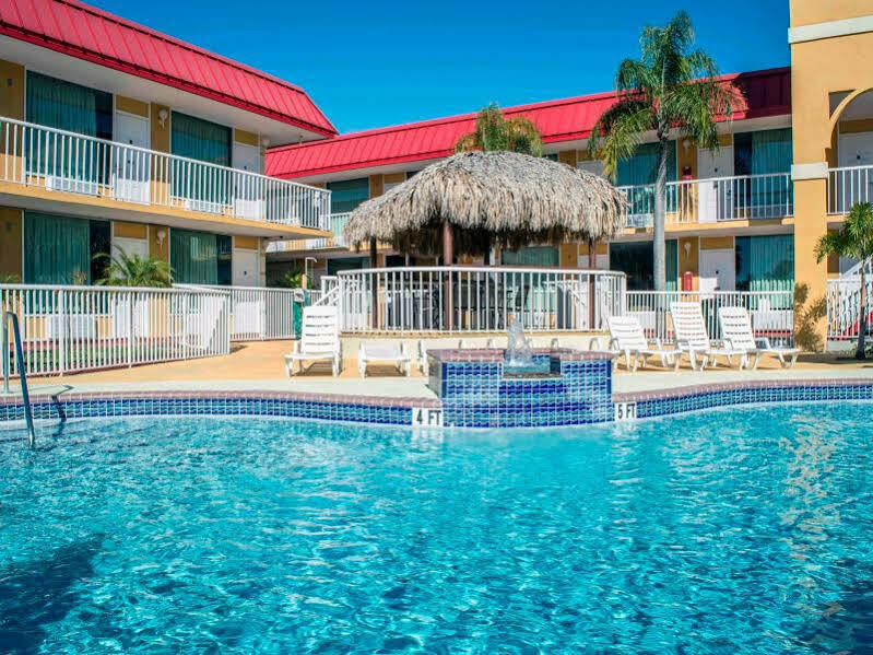 Rodeway Inn 2*